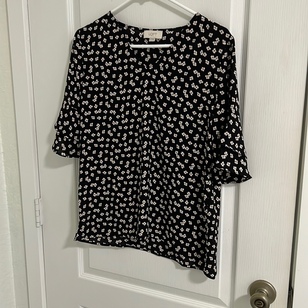 MOVING SALE - MAKE AN OFFER - LOFT Shirt